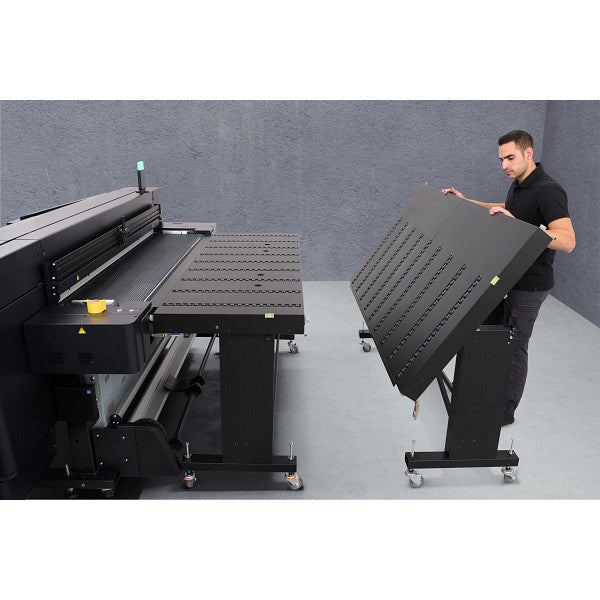 HP Latex R530 64" Flatbed Printer – A compact, all-in-one solution for versatile printing on rigid and flexible materials.
